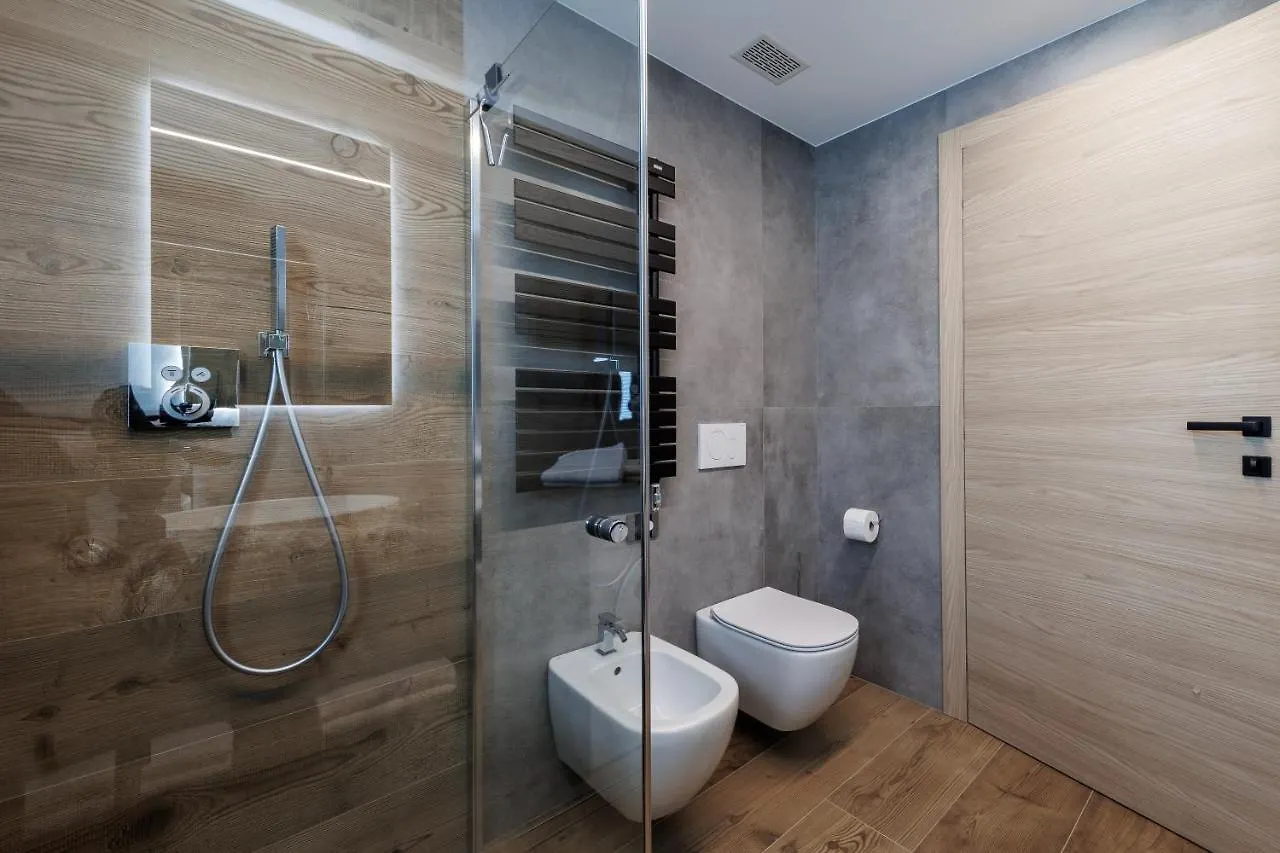 Stella Del Nord - Livigno Centro Apartment 0*,  Italy