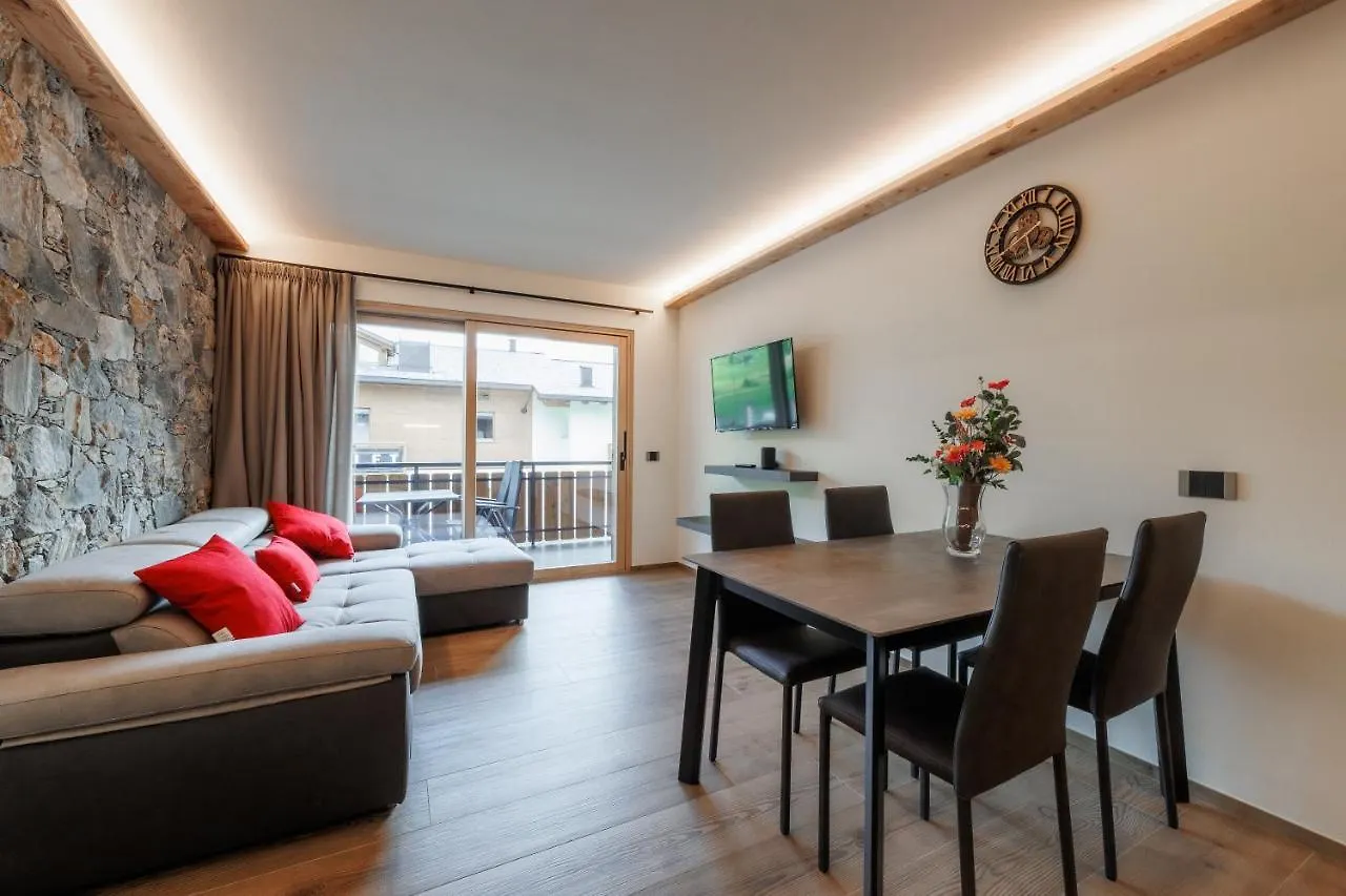 Stella Del Nord - Livigno Centro Apartment